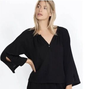 Calme by Johnny Was relaxed fit split neck top in black size medium